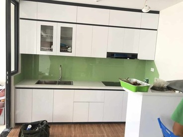 Kính màu ốp tường bếp màu Xanh cốm