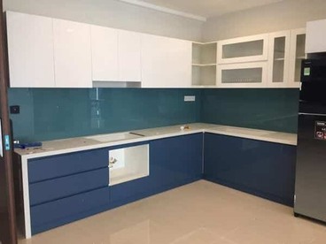 Kính màu ốp tường bếp màu Xanh đậm
